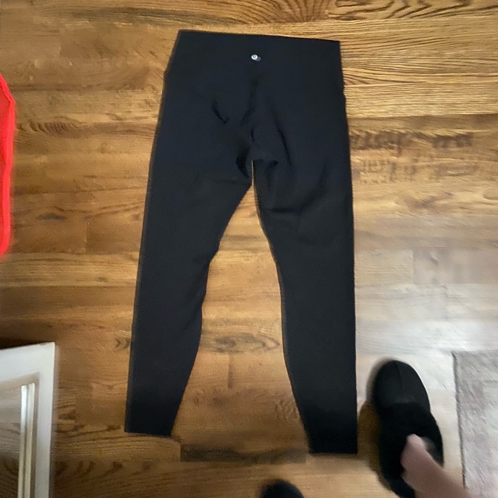 black lulu leggings